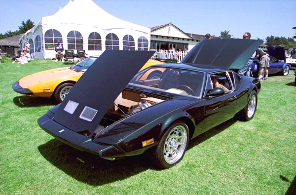 72-1a 04-50-09) 1974 DeTomaso Pantera L.jpg